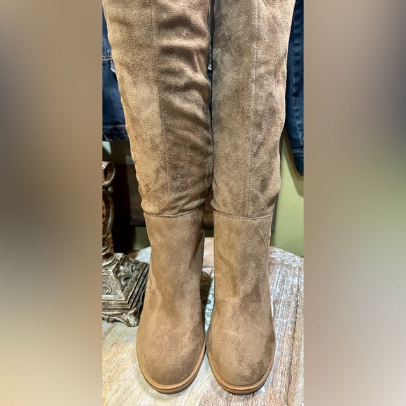 EUC Mi.iM “Saint” Slouch Over-the-Knee Suede Boots in Camel. Size 6.5 - Picture 5 of 15
